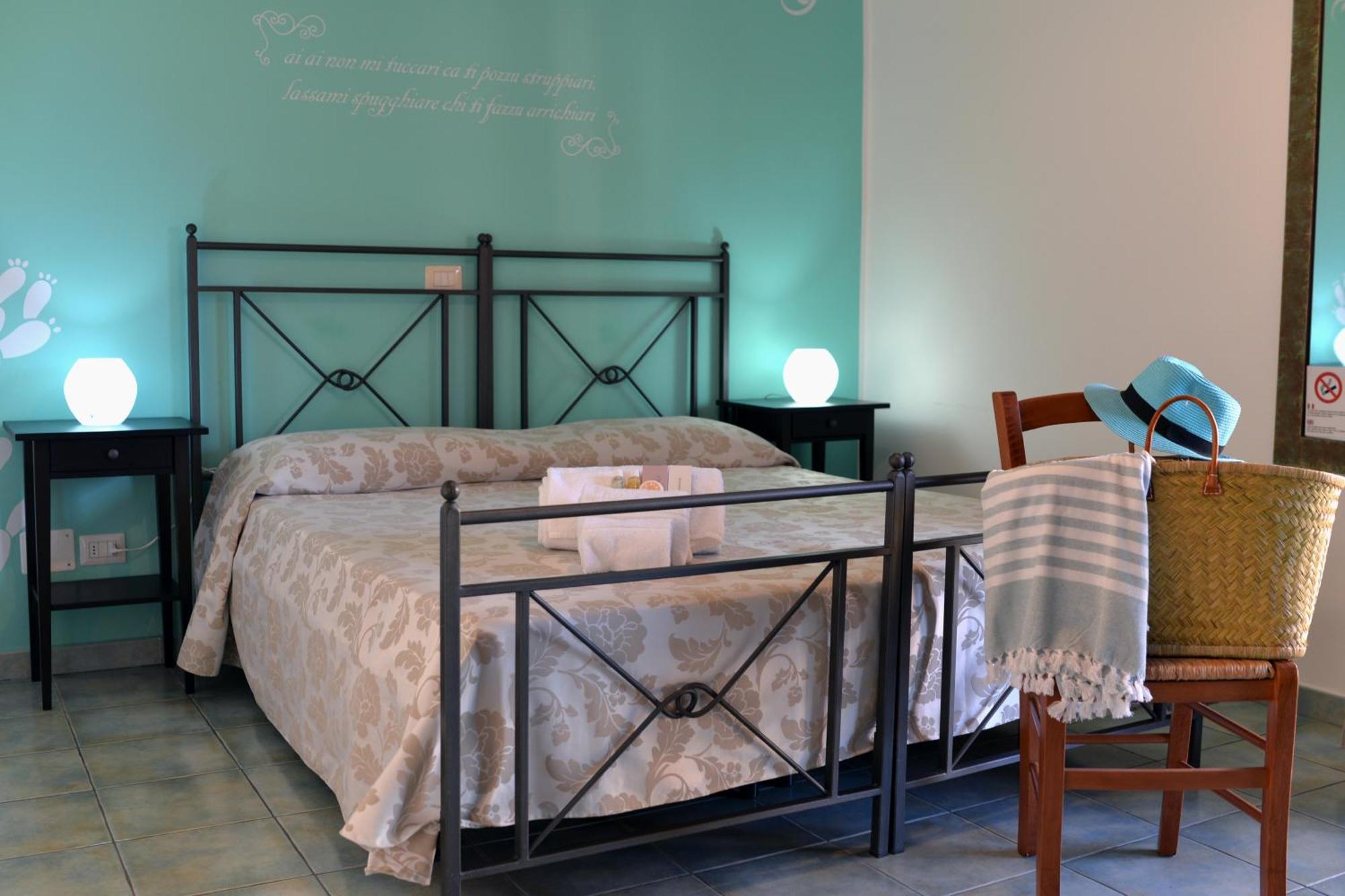 Hotel Donna Rosa Sant'Alessio Siculo Luaran gambar